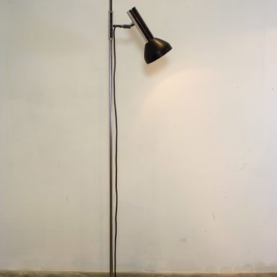 41 Cosack floor lamp